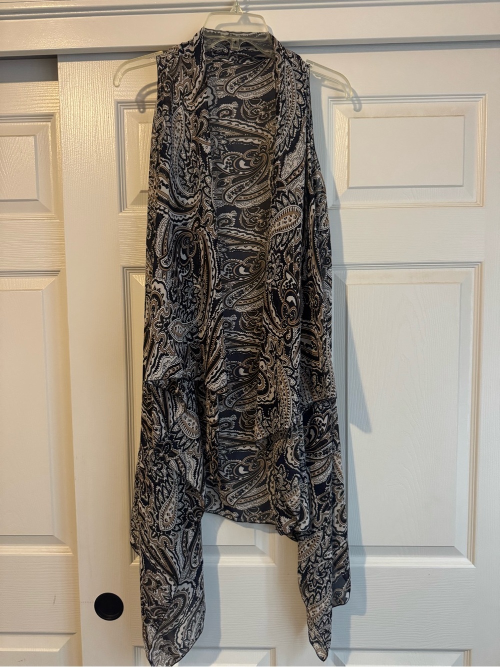 Dress Barn Black and White Paisley Asymmetrical Drape Top